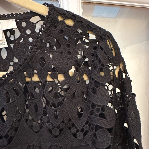 Joie Lindy Top Crochet Lace 3/4 Sleeve Relaxed Baby Doll Blouse Black Size Med M - Picture 4 of 10